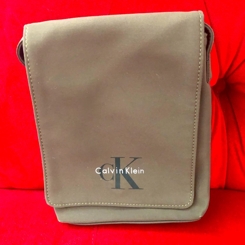 Calvin Klein Messenger Crossbody Bag RARE